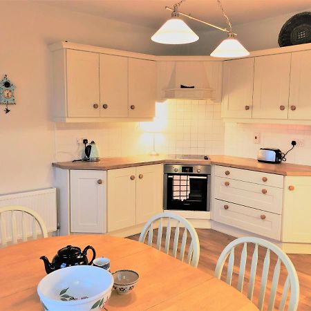 Doughbeg Beach Cottage Малларанни Экстерьер фото
