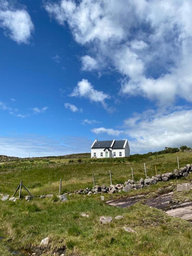 Doughbeg Beach Cottage Малларанни Экстерьер фото